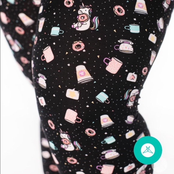 Sweetlegs Pants - Sweetlegs, BNWT Warm Hugs Leggings, Plus